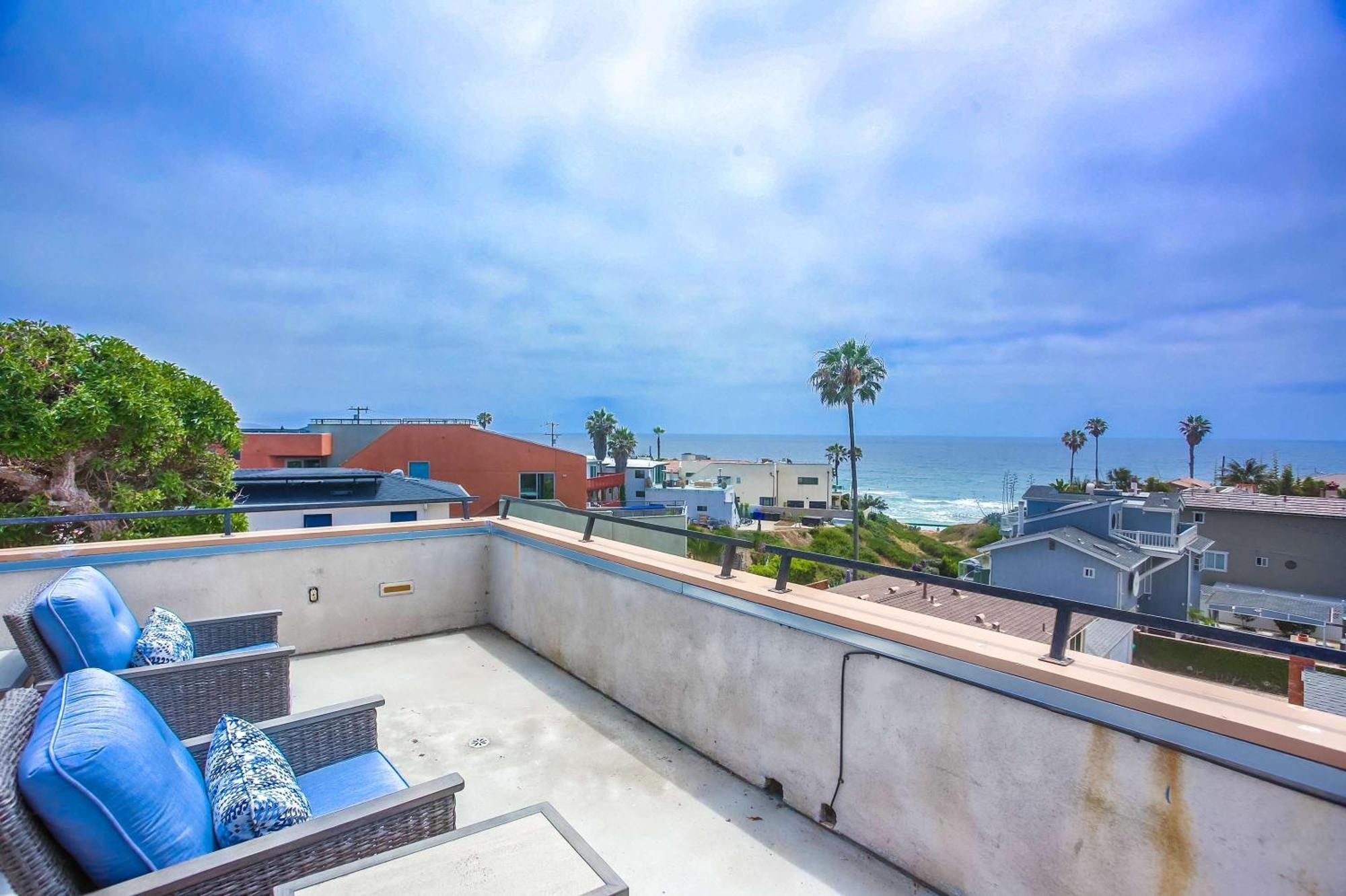 Steps 2 Ocean & Surfing Ocean Views Rooftop Deck 圣地亚哥 外观 照片