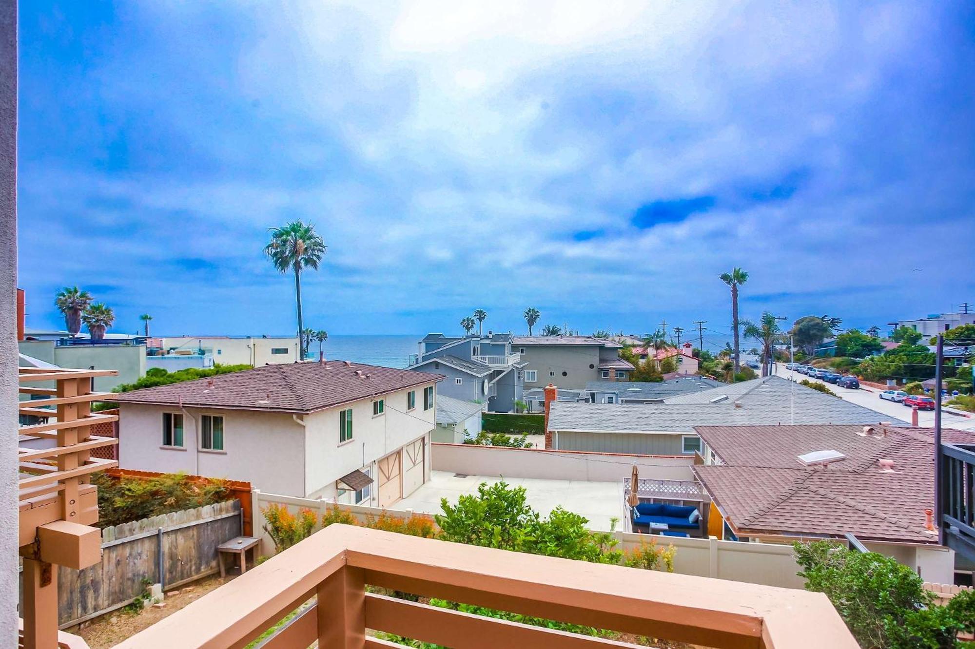 Steps 2 Ocean & Surfing Ocean Views Rooftop Deck 圣地亚哥 外观 照片